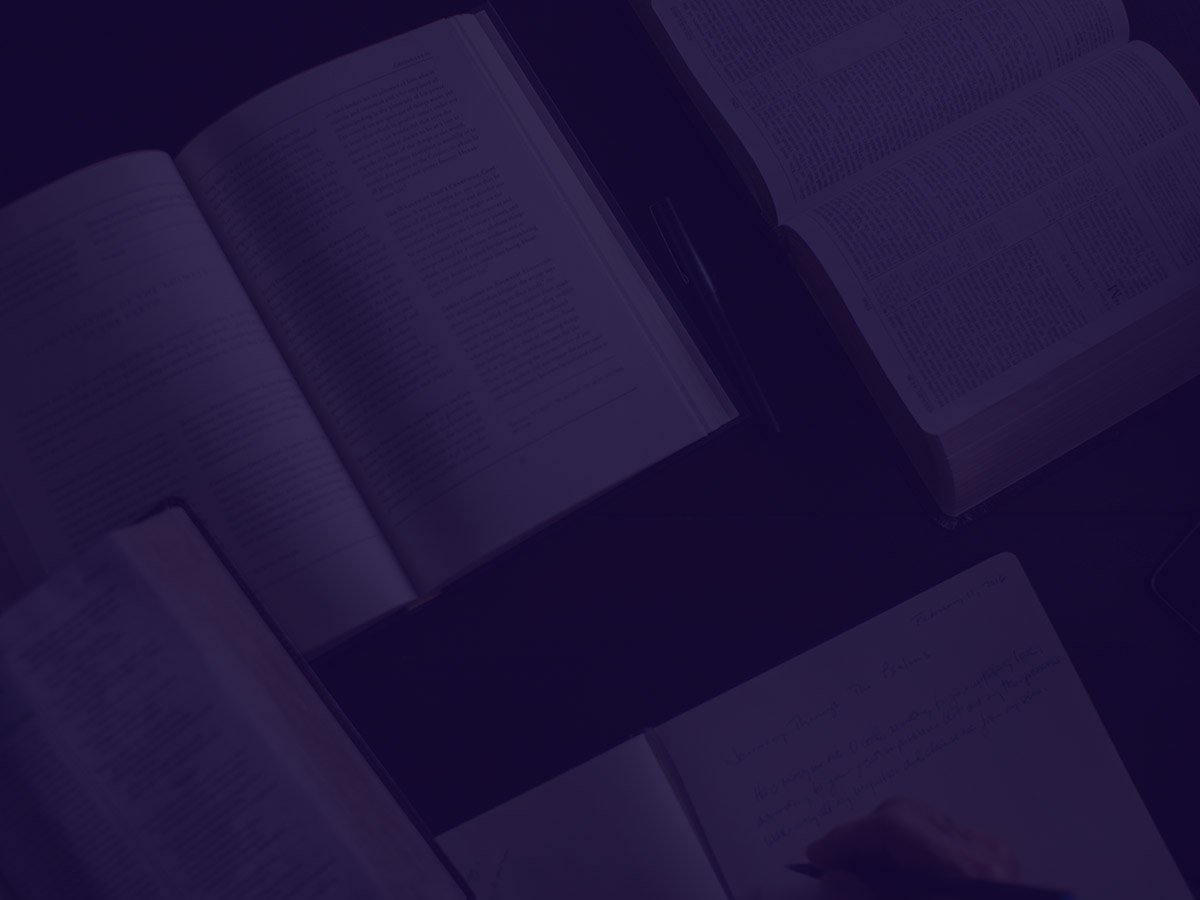 books-bg.jpg